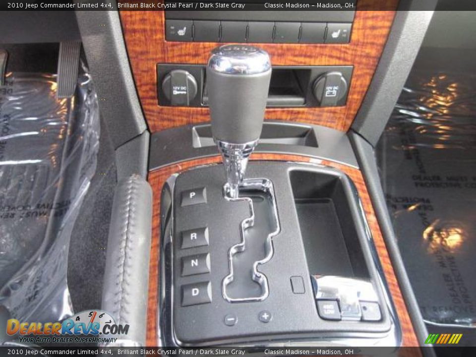 2010 Jeep Commander Limited 4x4 Brilliant Black Crystal Pearl / Dark Slate Gray Photo #9