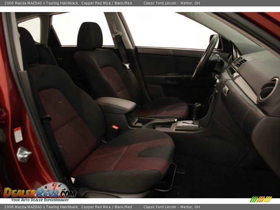 2006 Mazda MAZDA3 s Touring Hatchback Copper Red Mica / Black/Red Photo #15