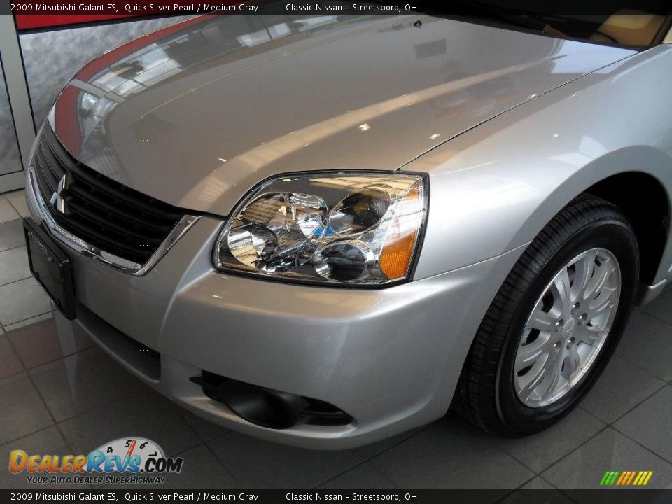 2009 Mitsubishi Galant ES Quick Silver Pearl / Medium Gray Photo #7
