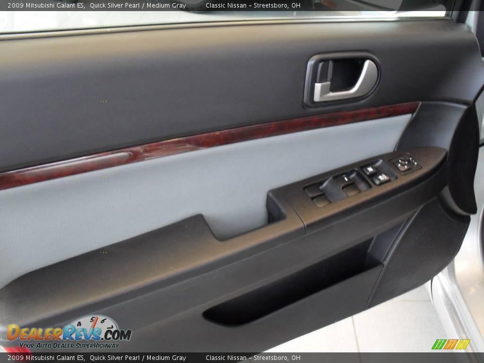 2009 Mitsubishi Galant ES Quick Silver Pearl / Medium Gray Photo #21