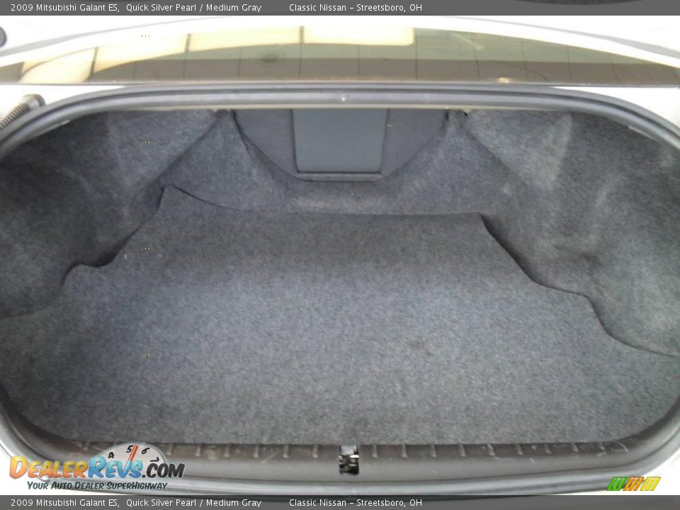 2009 Mitsubishi Galant ES Quick Silver Pearl / Medium Gray Photo #34