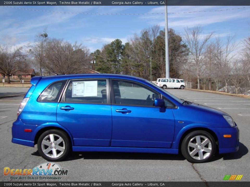 2006 Suzuki Aerio SX Sport Wagon Techno Blue Metallic / Black Photo #5