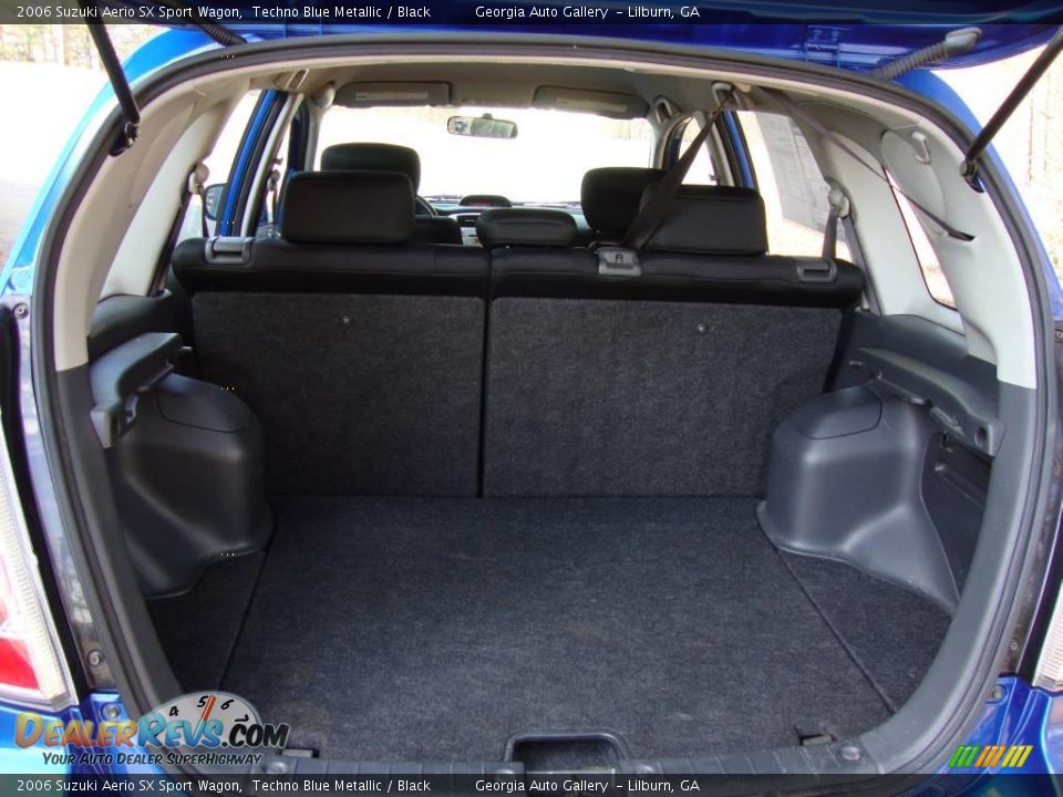 2006 Suzuki Aerio SX Sport Wagon Techno Blue Metallic / Black Photo #33