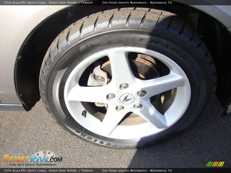 2004 Acura RSX Sports Coupe Desert Silver Metallic / Titanium Photo #24