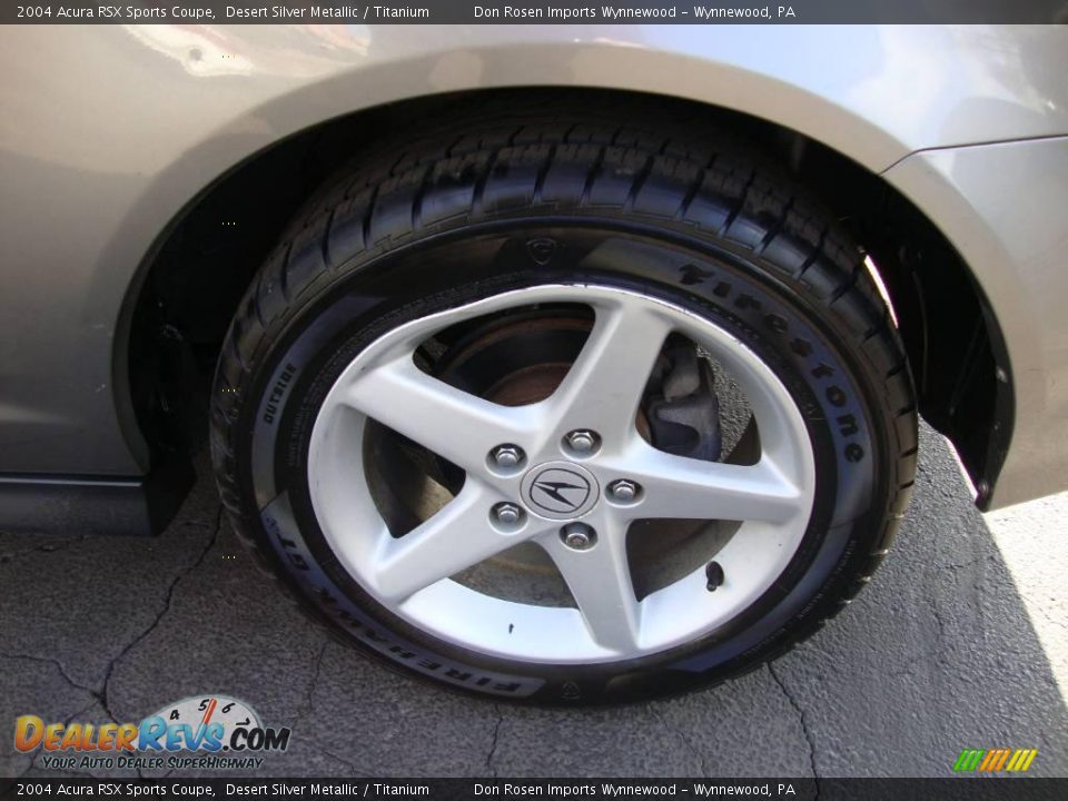 2004 Acura RSX Sports Coupe Desert Silver Metallic / Titanium Photo #26