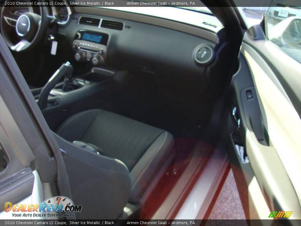 2010 Chevrolet Camaro LS Coupe Silver Ice Metallic / Black Photo #17