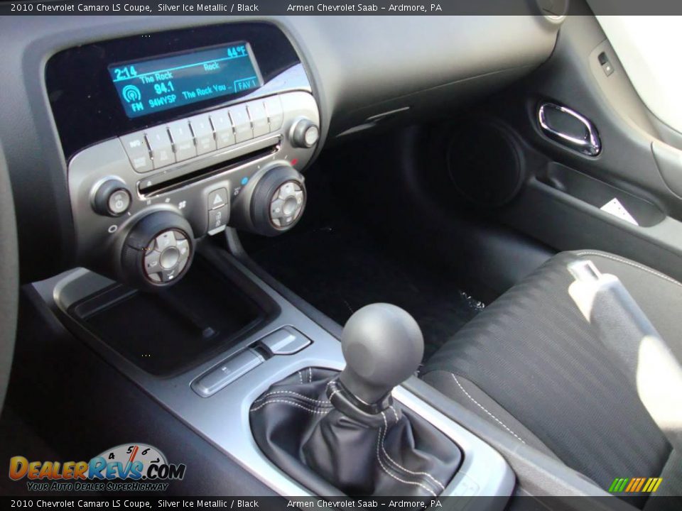 2010 Chevrolet Camaro LS Coupe Silver Ice Metallic / Black Photo #25