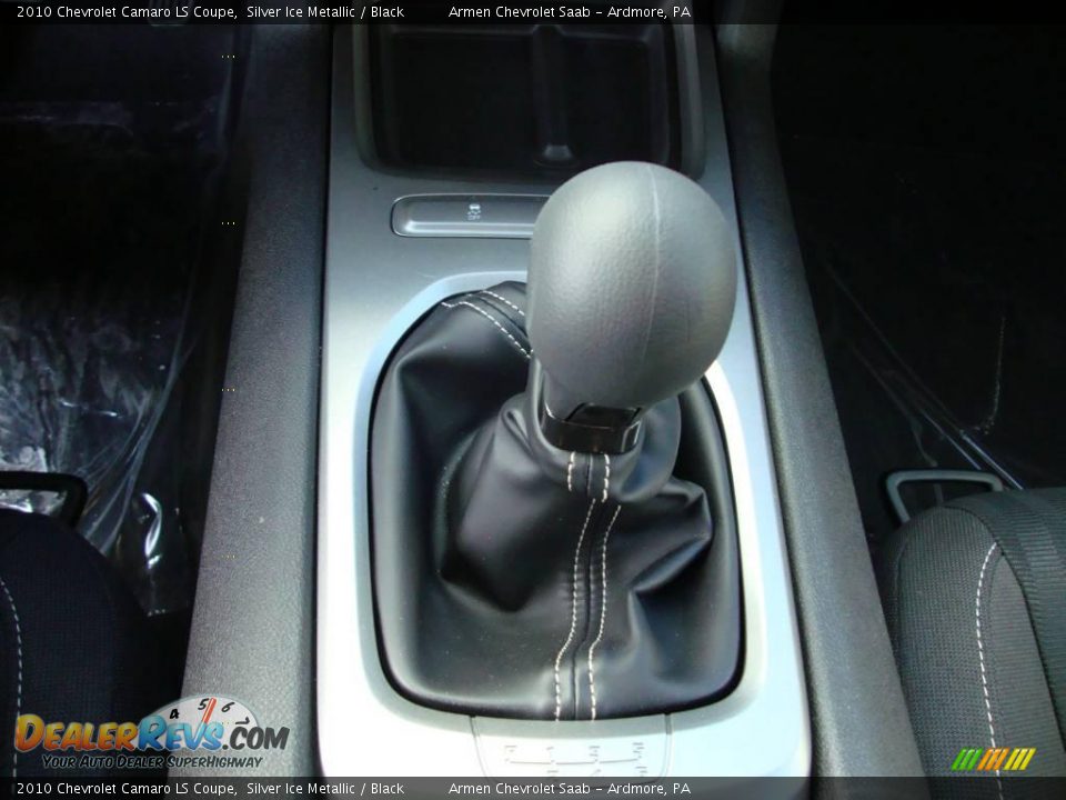 2010 Chevrolet Camaro LS Coupe Silver Ice Metallic / Black Photo #29