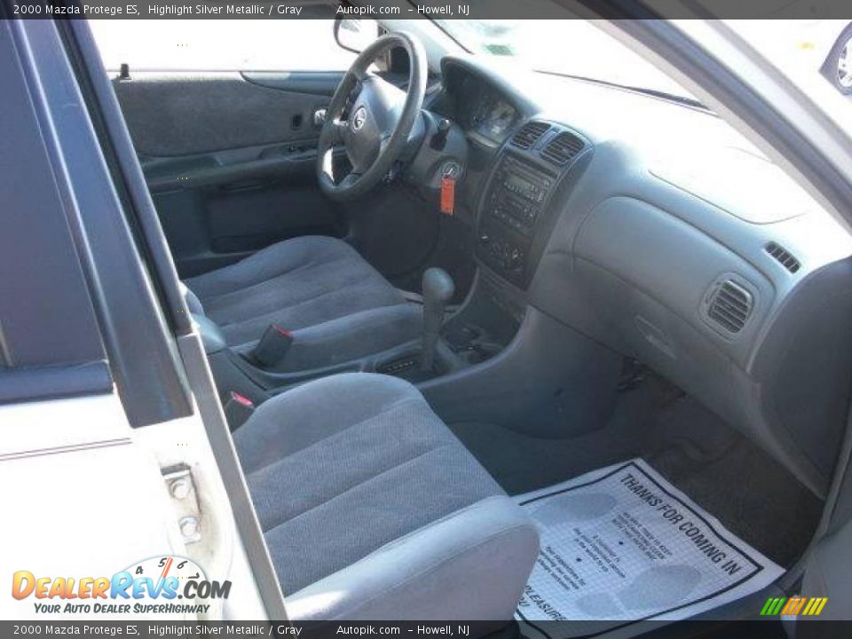 2000 Mazda Protege ES Highlight Silver Metallic / Gray Photo #7