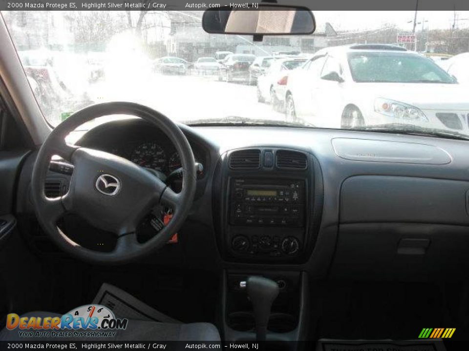 2000 Mazda Protege ES Highlight Silver Metallic / Gray Photo #9