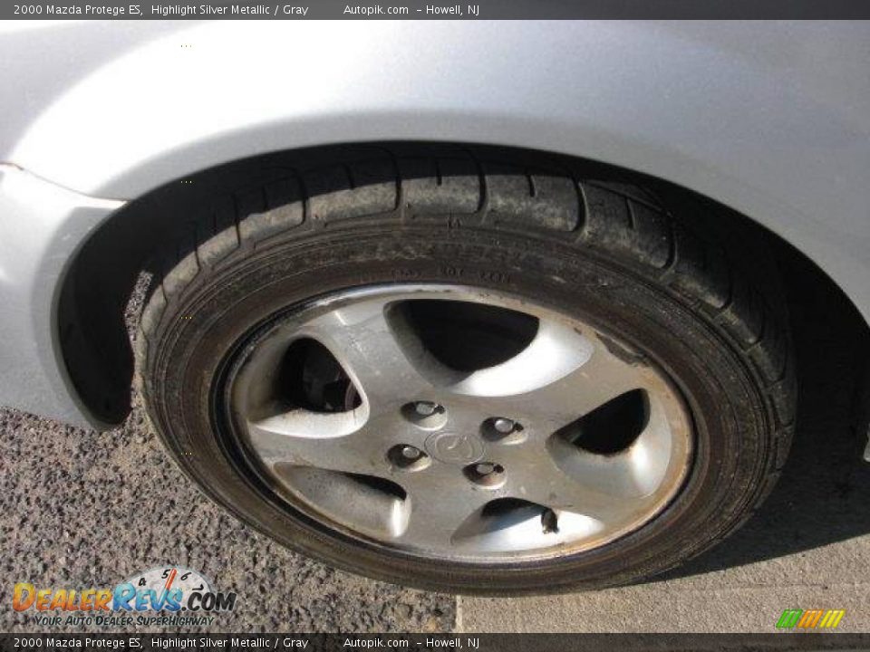 2000 Mazda Protege ES Highlight Silver Metallic / Gray Photo #16