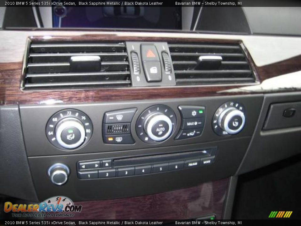 2010 BMW 5 Series 535i xDrive Sedan Black Sapphire Metallic / Black Dakota Leather Photo #12