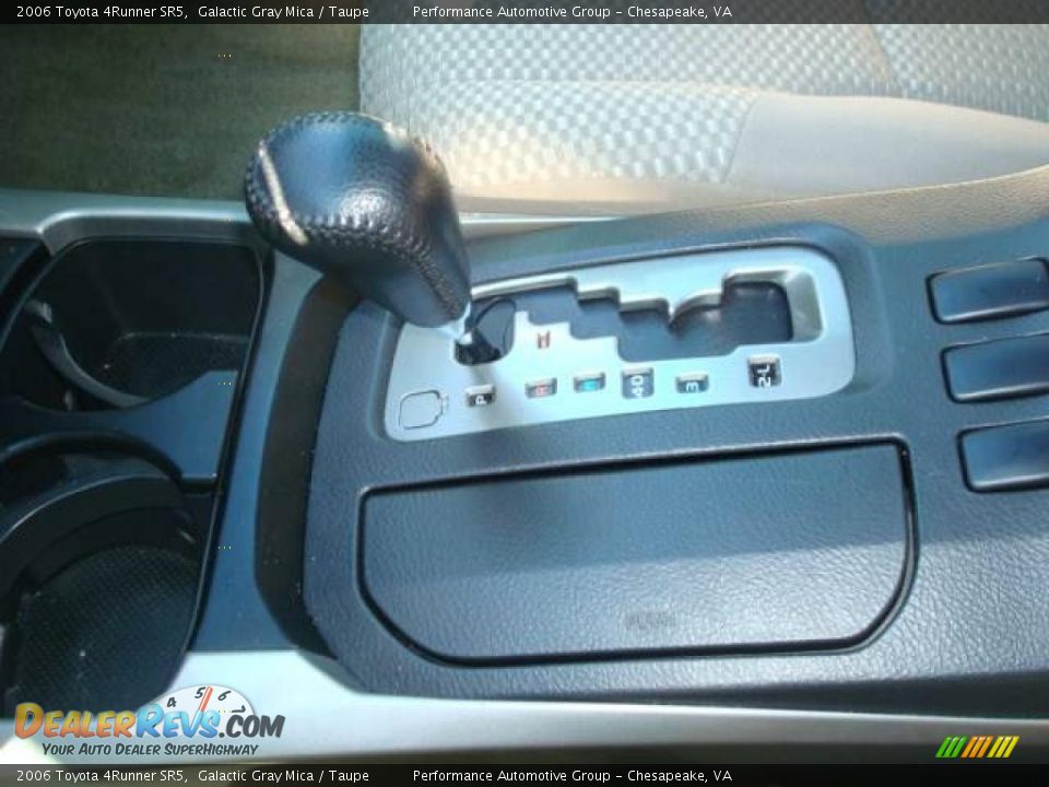 2006 Toyota 4Runner SR5 Galactic Gray Mica / Taupe Photo #22