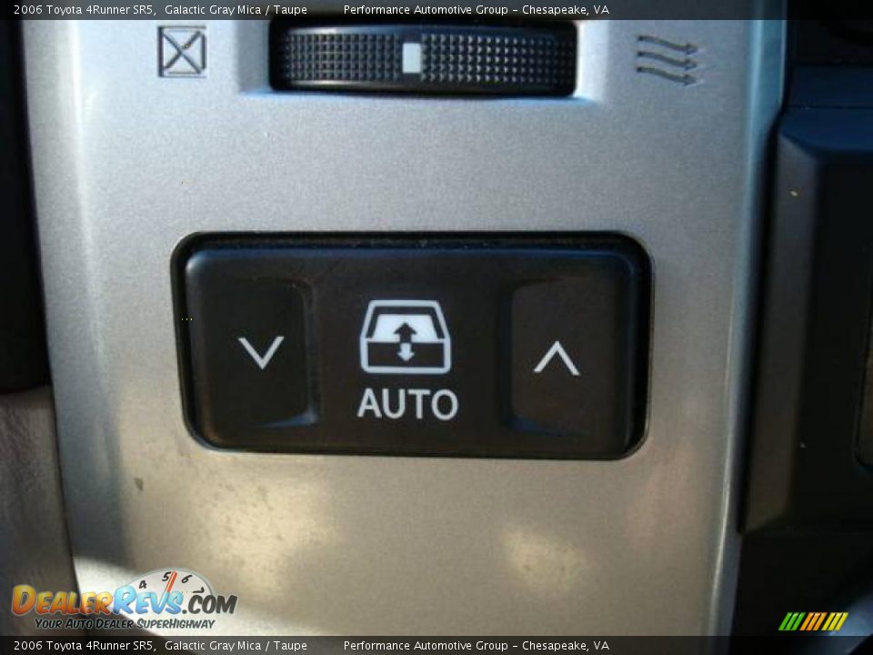 2006 Toyota 4Runner SR5 Galactic Gray Mica / Taupe Photo #27