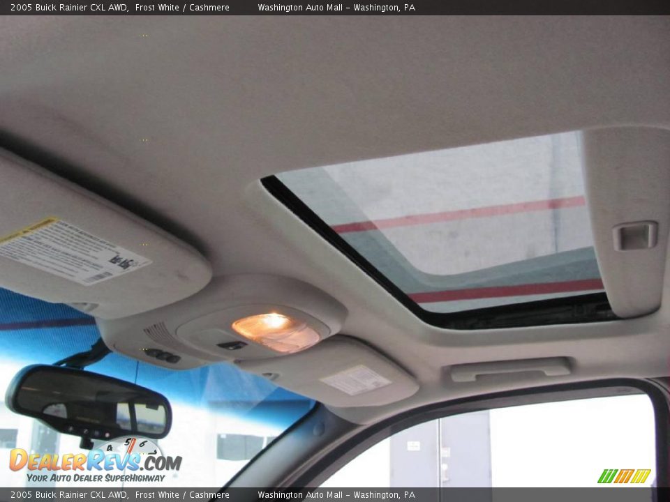 2005 Buick Rainier CXL AWD Frost White / Cashmere Photo #10