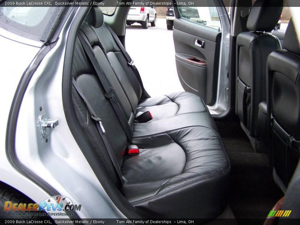 2009 Buick LaCrosse CXL Quicksilver Metallic / Ebony Photo #14
