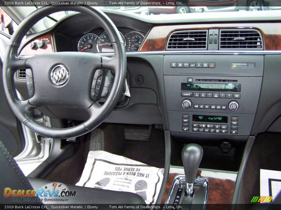 2009 Buick LaCrosse CXL Quicksilver Metallic / Ebony Photo #16