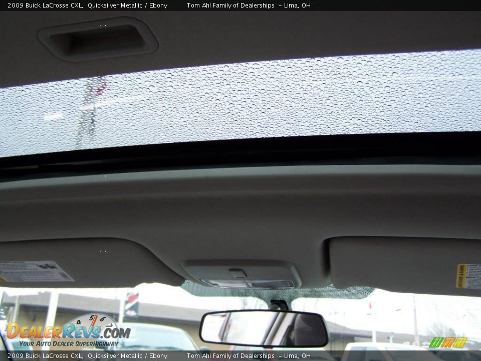 2009 Buick LaCrosse CXL Quicksilver Metallic / Ebony Photo #17