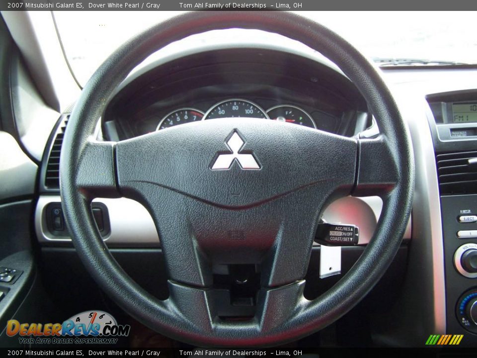 2007 Mitsubishi Galant ES Dover White Pearl / Gray Photo #16