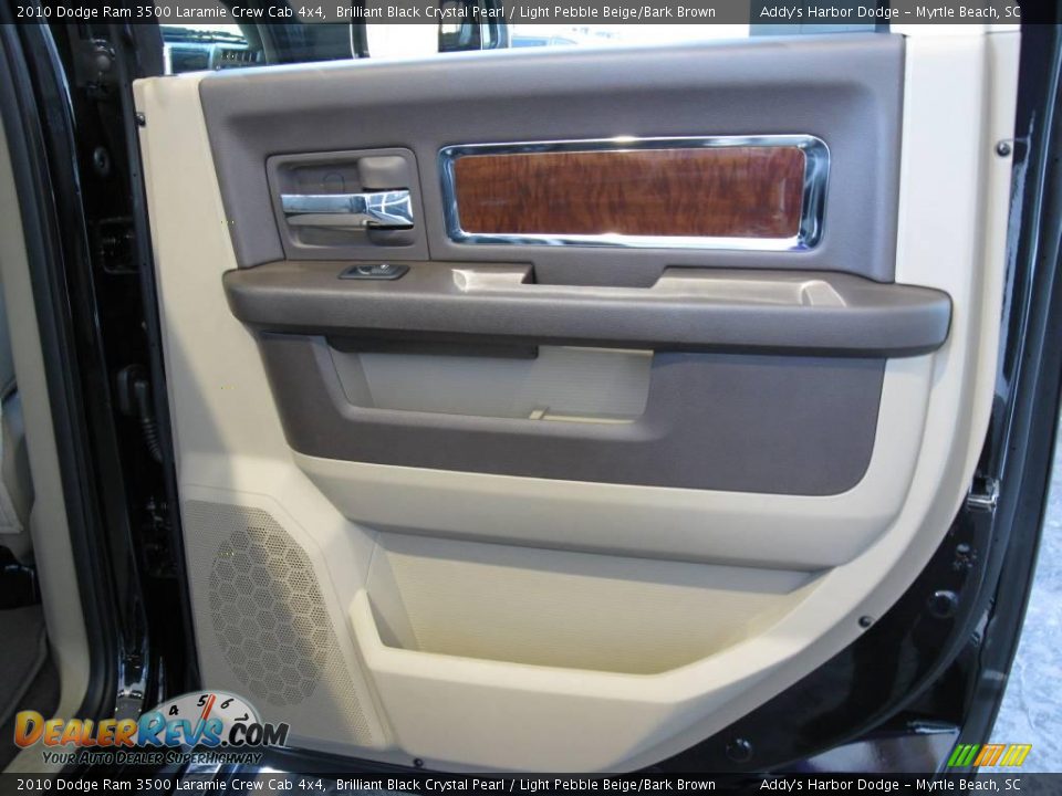 2010 Dodge Ram 3500 Laramie Crew Cab 4x4 Brilliant Black Crystal Pearl / Light Pebble Beige/Bark Brown Photo #21