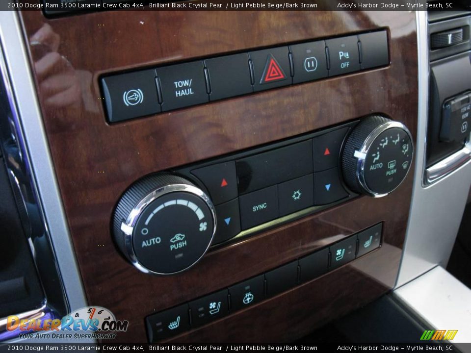 2010 Dodge Ram 3500 Laramie Crew Cab 4x4 Brilliant Black Crystal Pearl / Light Pebble Beige/Bark Brown Photo #29