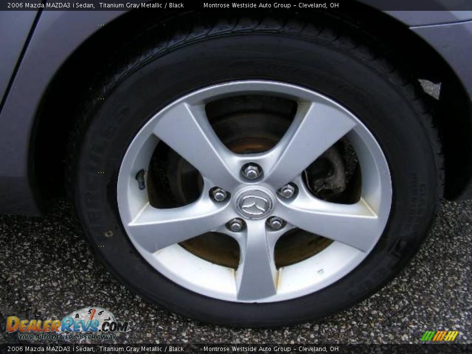 2006 Mazda MAZDA3 i Sedan Titanium Gray Metallic / Black Photo #27