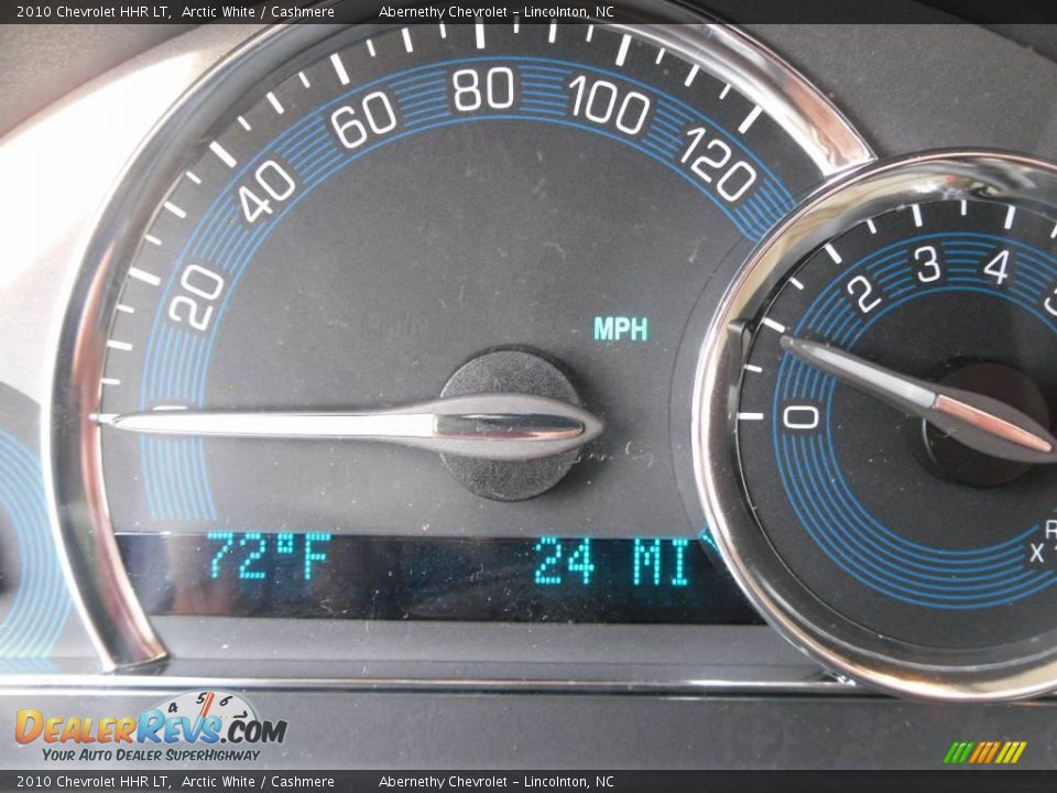 2010 Chevrolet HHR LT Arctic White / Cashmere Photo #25