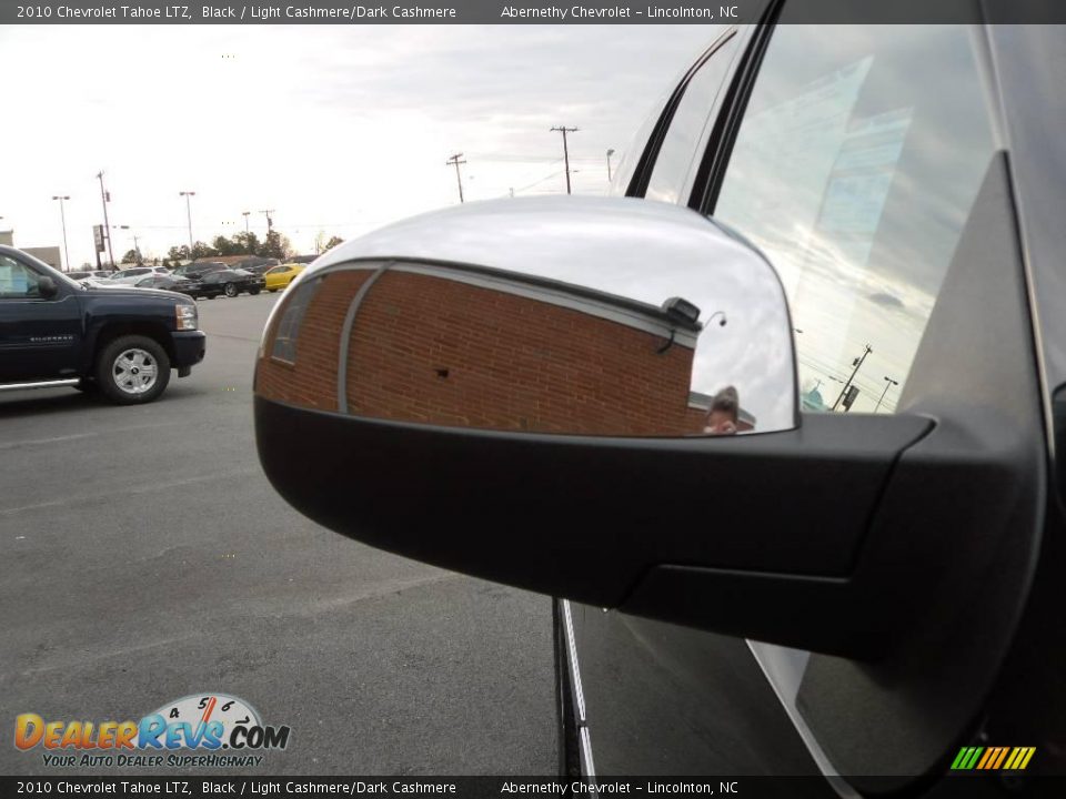 2010 Chevrolet Tahoe LTZ Black / Light Cashmere/Dark Cashmere Photo #17