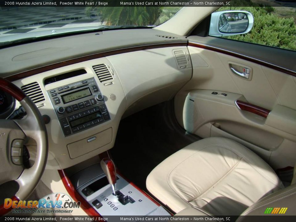 2008 Hyundai Azera Limited Powder White Pearl / Beige Photo #22