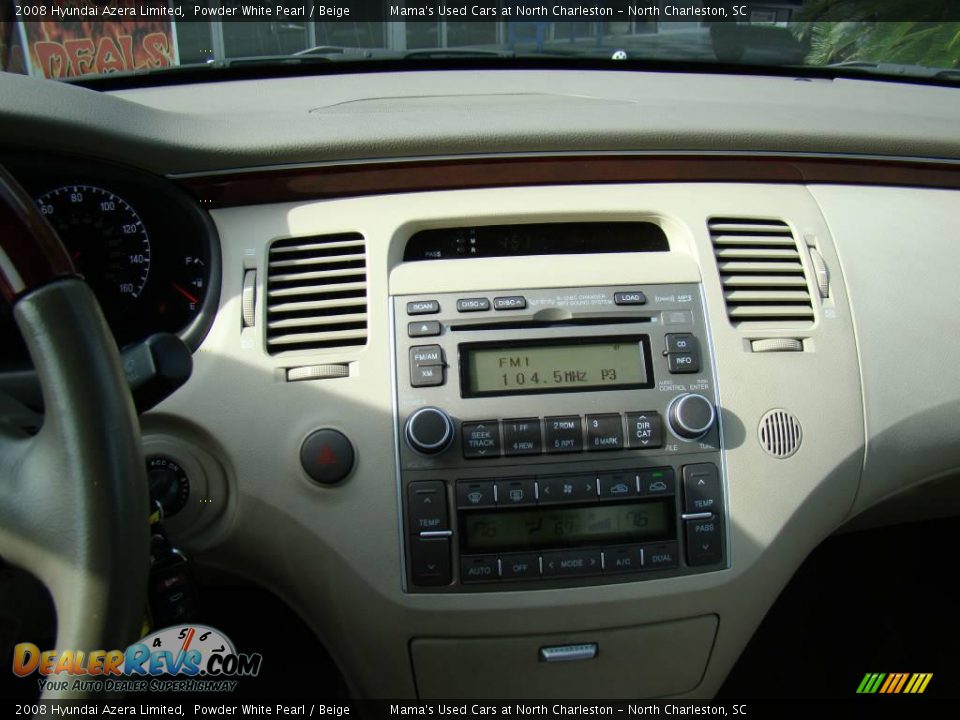 2008 Hyundai Azera Limited Powder White Pearl / Beige Photo #29