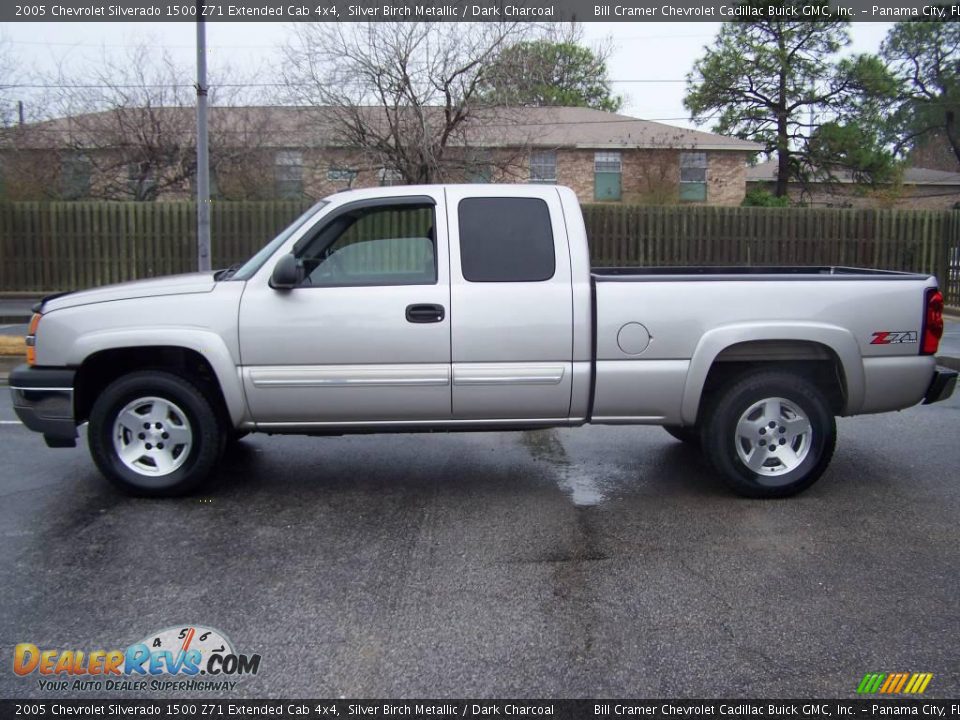 2005 Chevrolet Silverado 1500 Z71 Extended Cab 4x4 Silver Birch Metallic / Dark Charcoal Photo #3
