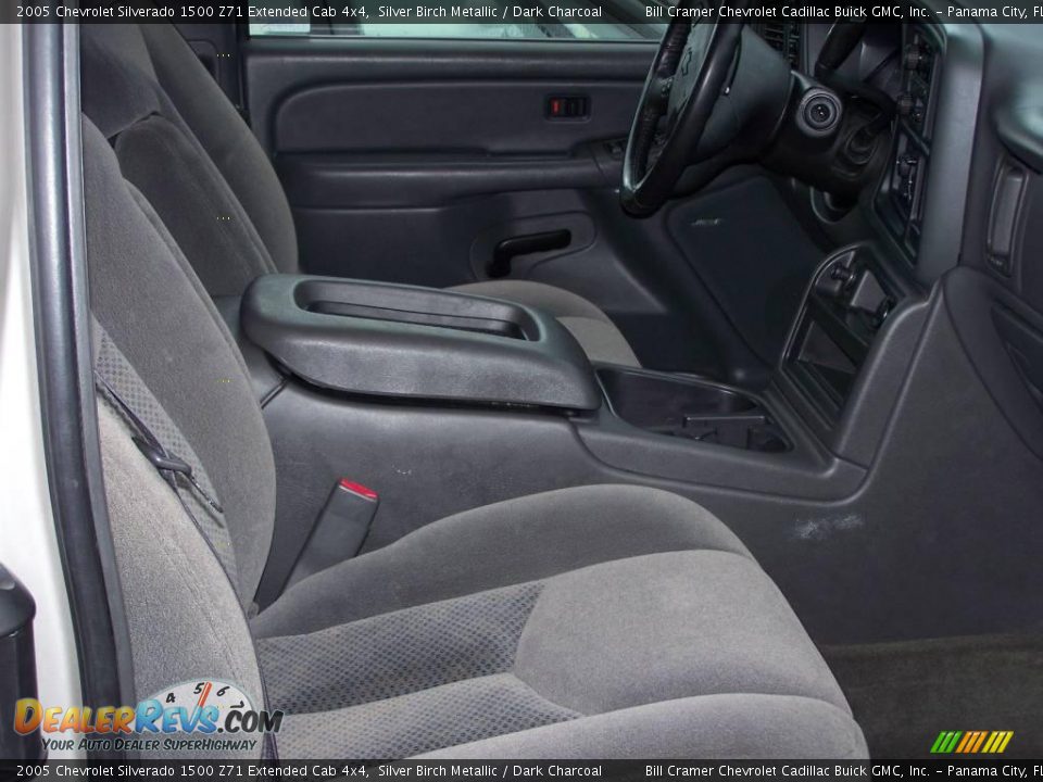 2005 Chevrolet Silverado 1500 Z71 Extended Cab 4x4 Silver Birch Metallic / Dark Charcoal Photo #7