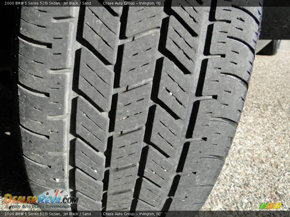 2000 BMW 5 Series 528i Sedan Jet Black / Sand Photo #12