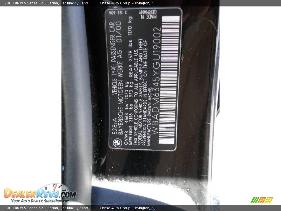 2000 BMW 5 Series 528i Sedan Jet Black / Sand Photo #33
