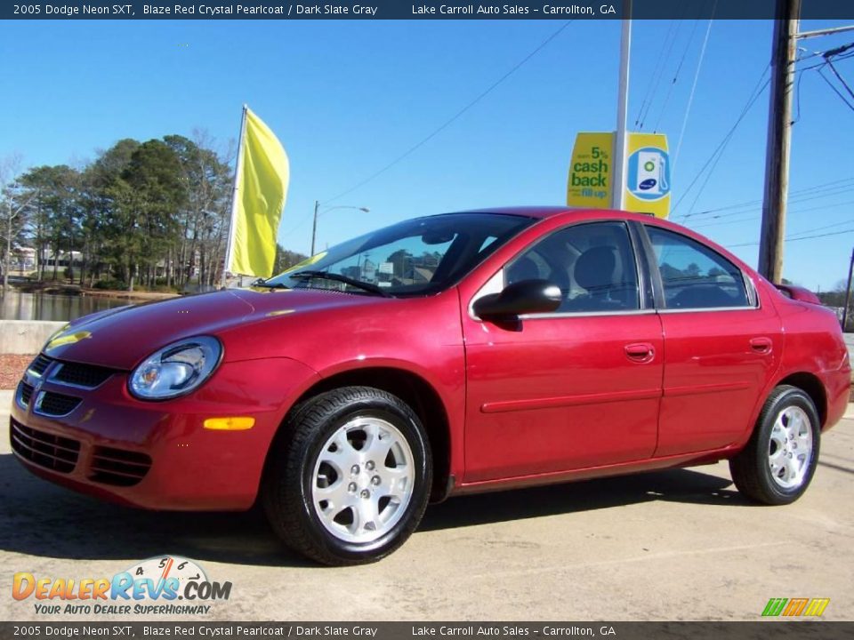 2005 Dodge Neon SXT Blaze Red Crystal Pearlcoat / Dark Slate Gray Photo #2