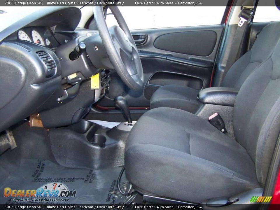 2005 Dodge Neon SXT Blaze Red Crystal Pearlcoat / Dark Slate Gray Photo #19