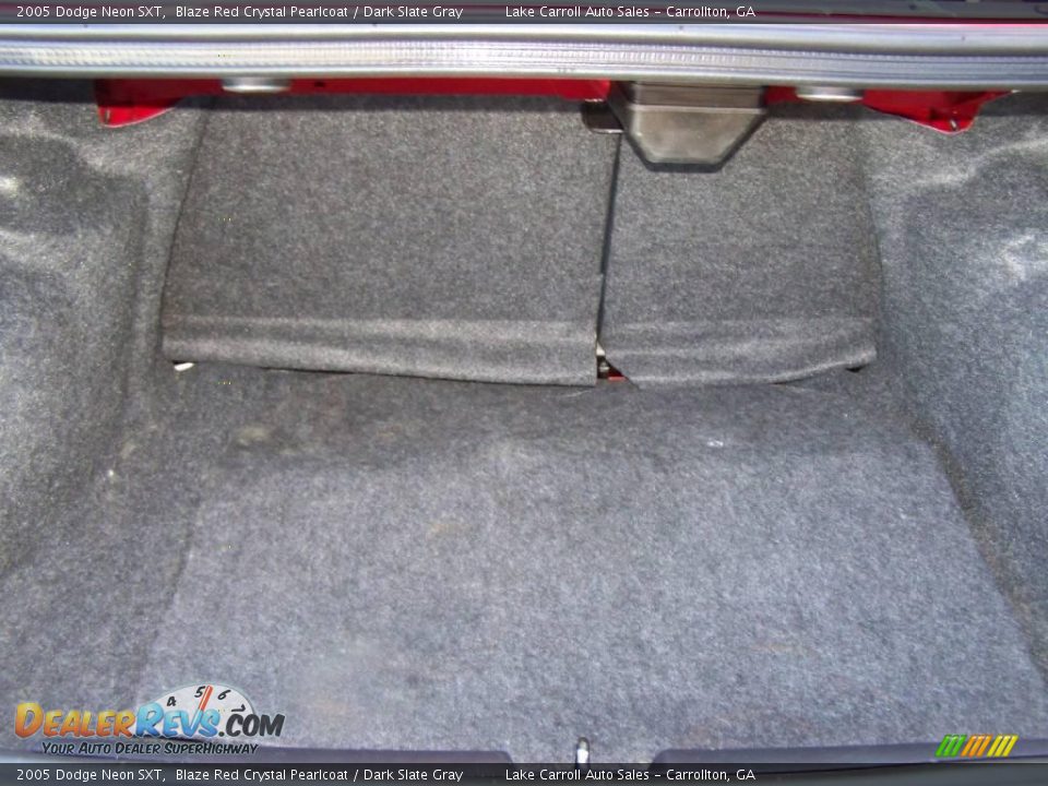 2005 Dodge Neon SXT Blaze Red Crystal Pearlcoat / Dark Slate Gray Photo #26