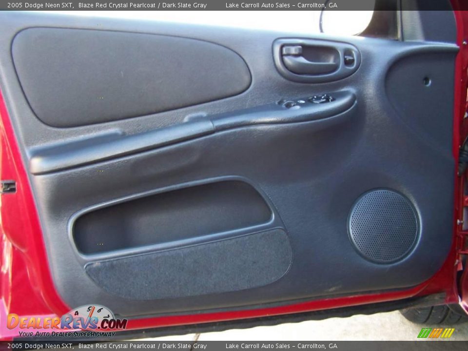 2005 Dodge Neon SXT Blaze Red Crystal Pearlcoat / Dark Slate Gray Photo #27