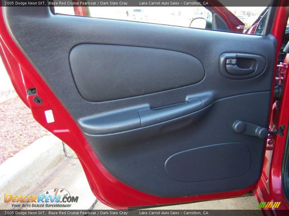 2005 Dodge Neon SXT Blaze Red Crystal Pearlcoat / Dark Slate Gray Photo #29