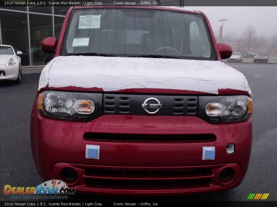 2010 Nissan Cube 1.8 S Scarlet Red Metallic / Light Gray Photo #8