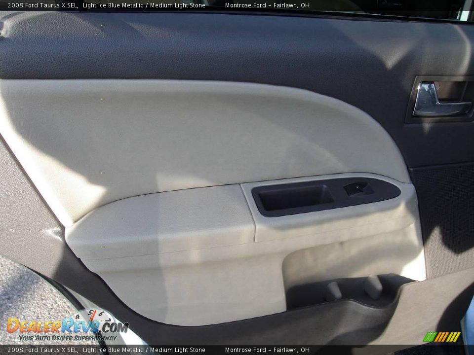 2008 Ford Taurus X SEL Light Ice Blue Metallic / Medium Light Stone Photo #22