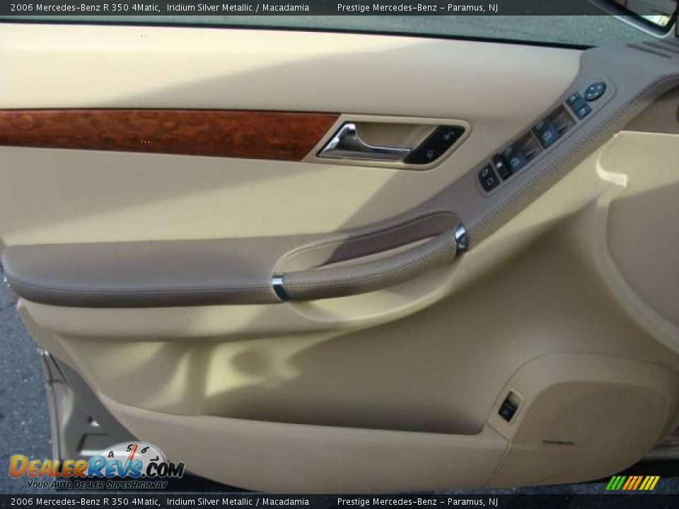 2006 Mercedes-Benz R 350 4Matic Iridium Silver Metallic / Macadamia Photo #7