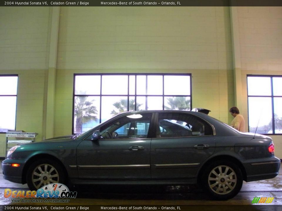 2004 Hyundai Sonata V6 Celadon Green / Beige Photo #1