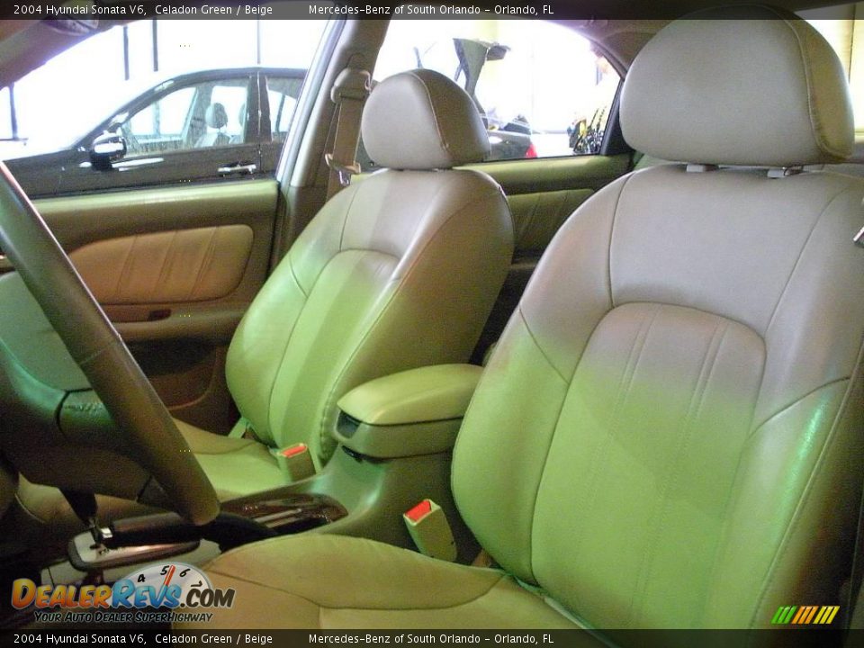 2004 Hyundai Sonata V6 Celadon Green / Beige Photo #12