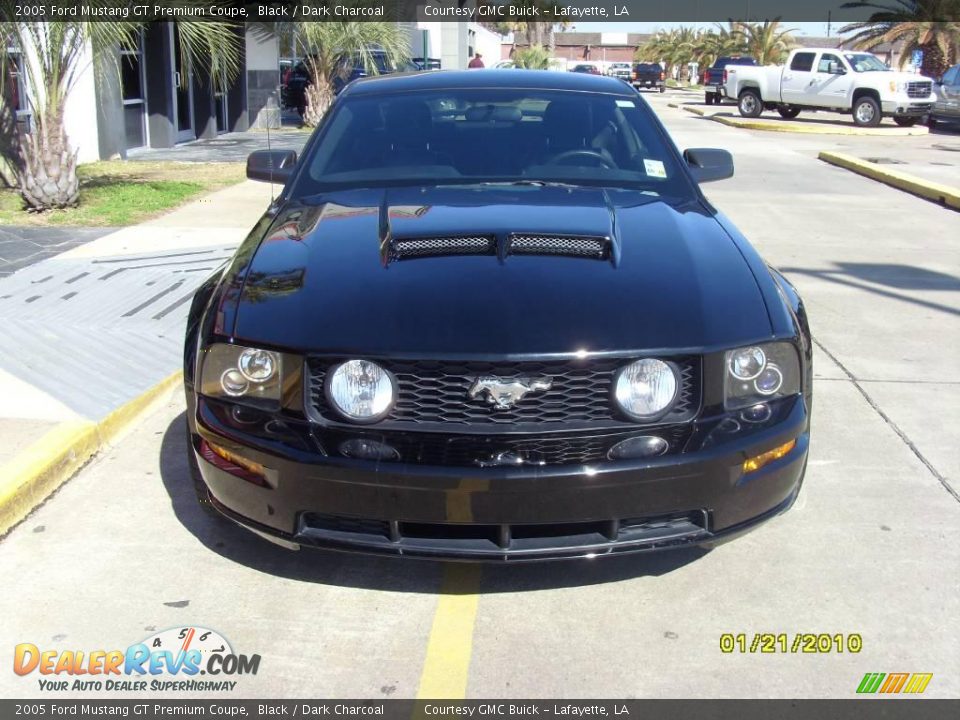 2005 Ford Mustang GT Premium Coupe Black / Dark Charcoal Photo #6