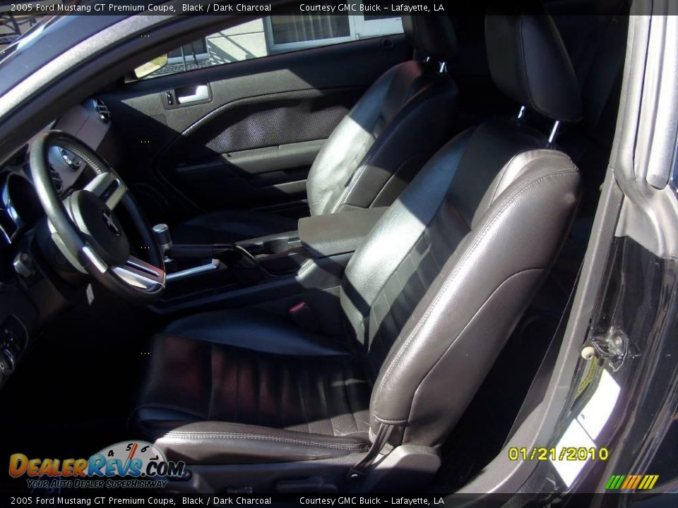 2005 Ford Mustang GT Premium Coupe Black / Dark Charcoal Photo #9
