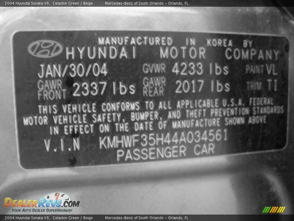 2004 Hyundai Sonata V6 Celadon Green / Beige Photo #24