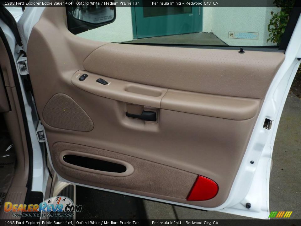 1998 Ford Explorer Eddie Bauer 4x4 Oxford White / Medium Prairie Tan Photo #13