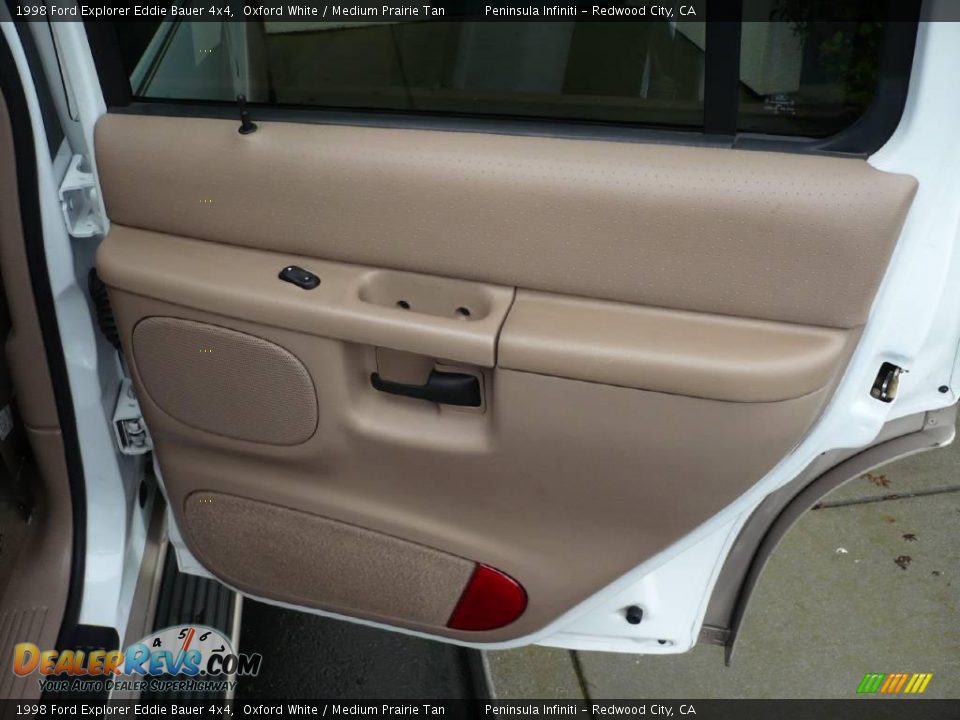 1998 Ford Explorer Eddie Bauer 4x4 Oxford White / Medium Prairie Tan Photo #17