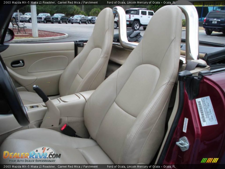 2003 Mazda MX-5 Miata LS Roadster Garnet Red Mica / Parchment Photo #17